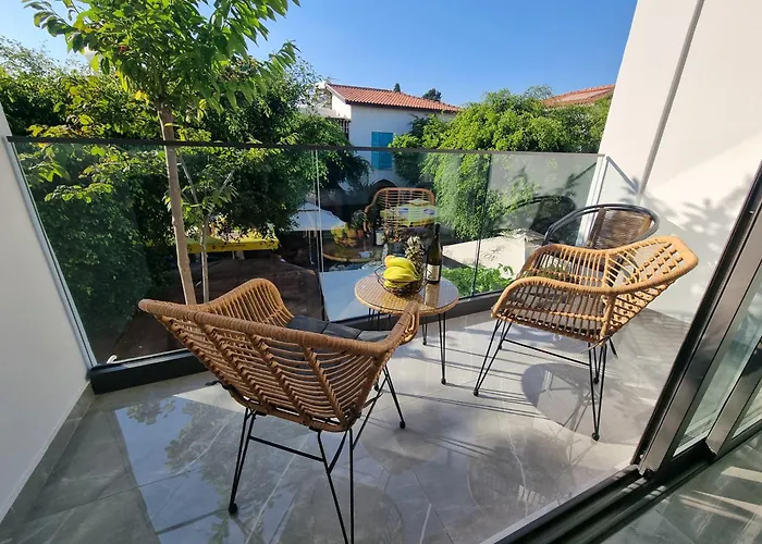 Diamond Residence 160